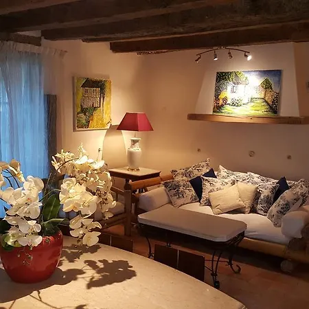 Maison Carre